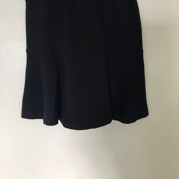 Guess - Fit & Flare Peplum Style - Picture 2 of 5